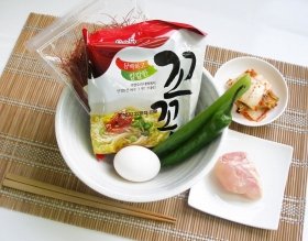 日本でも品切れ相次ぐ、韓国で人気急上昇「ココ麺」