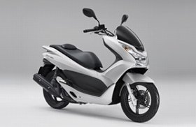 ゆとりある動力性能、新型スクーター「PCX150」