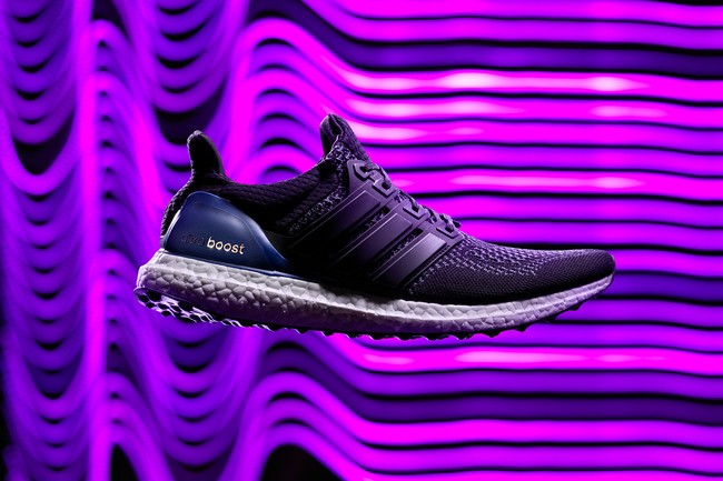 アディダスの最新テクノロジーが集結　ソールにこだわるランニングシューズ「ultra boost」