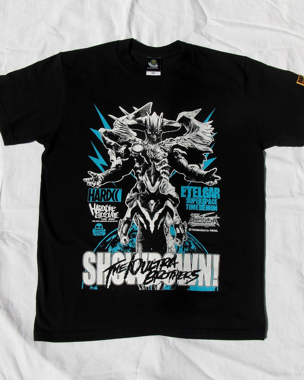 「劇場版 ウルトラマンギンガ」のTシャツ　ブラックカラーのパンクテイスト