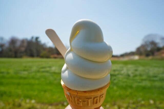 ソフトクリームの見た目が変わった　日本に輸入当時の形が人気集める