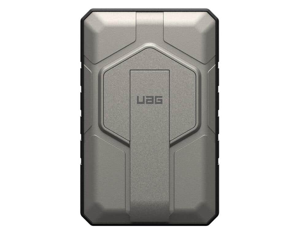 UAG、「MagSafe」を吸着したまま約2回充電可能　モバイルバッテリー「RUGGED 10K WIRELESS POWER BANK WITH STAND」