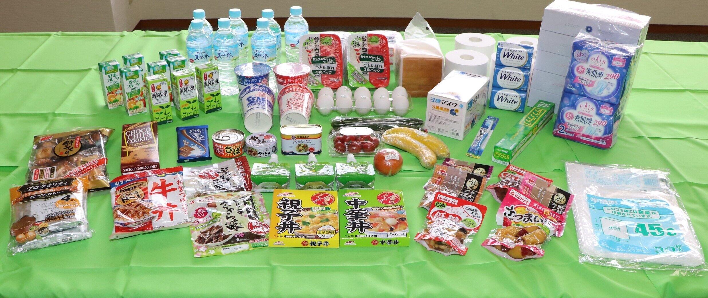 新型コロナで自宅療養 届いた 支援物資 職員が玄関先まで配達する自治体も J Cast トレンド 全文表示