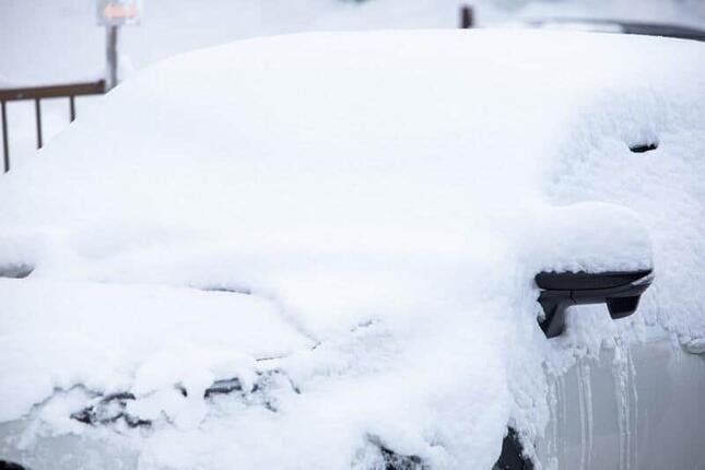 雪への警戒が呼びかけられている