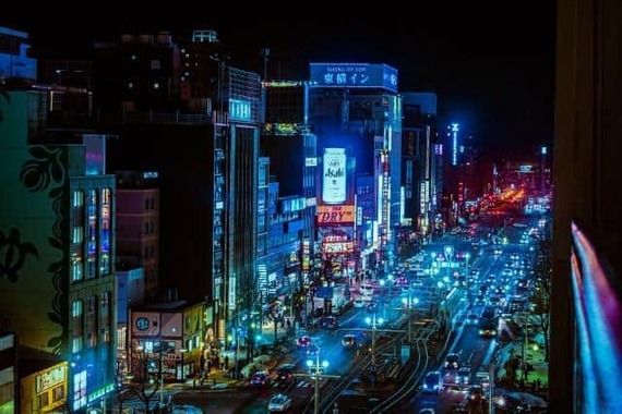 事件に到るまで何があったのか（写真はすすきのの夜景）