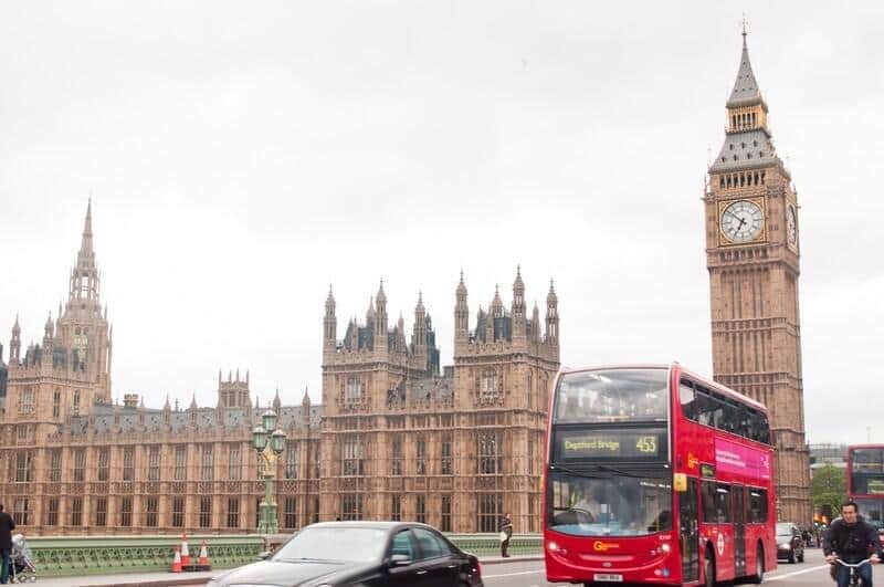 英国で国王戴冠式が行われる（写真はイメージ）