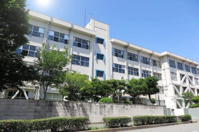 全寮制男子校の共学化（鹿児島）、保護者から反発も　尾木直樹「時代の流れ、ケンカしないで」